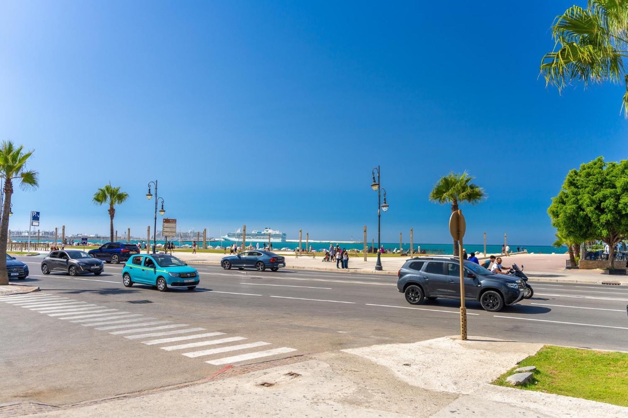 Appartement Plage A Vos Pieds, Gare A 5 Min Et Parking Gratuit Charf Ngoại thất bức ảnh
